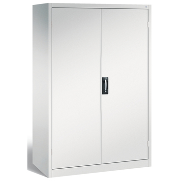 Heavy-duty cabinets with hinged doors